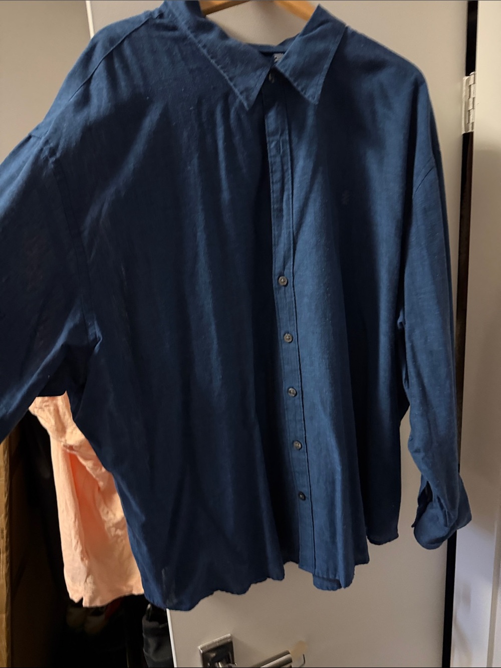 Izod Men's Dark Blue Casual Button-Down Shirt